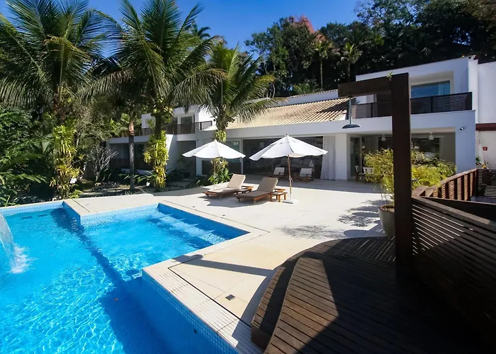 Tropical Contemporary Suites
